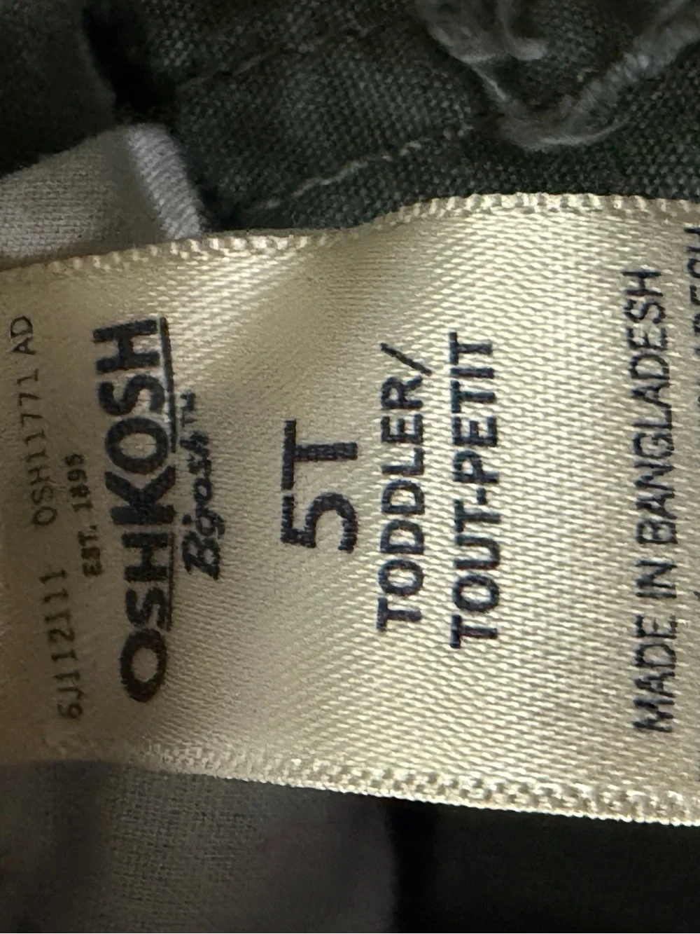 OshKosh B'gosh Kids Green Overalls. Airplanes on inside.  5T size.